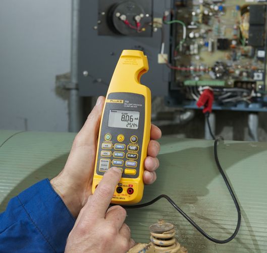 Калибратор-мультиметр для измерения малых токов Fluke-773_3
